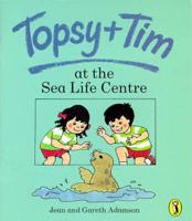 Topsy + Tim at the Sea Life Centre