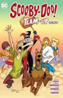 Scooby-Doo Team-Up. Volume 4