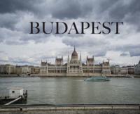 Budapest: Travel Book on Budapest