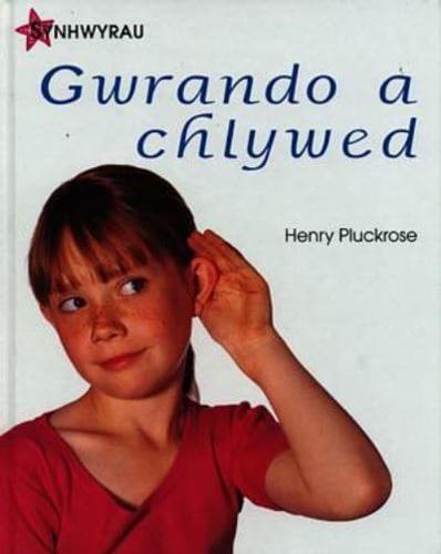 Gwrando a Chlywed