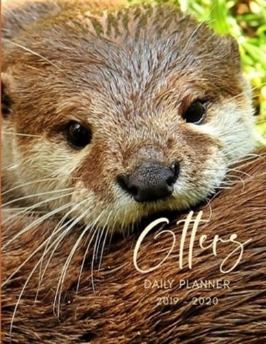2019 2020 15 Months Sea Otters Daily Planner